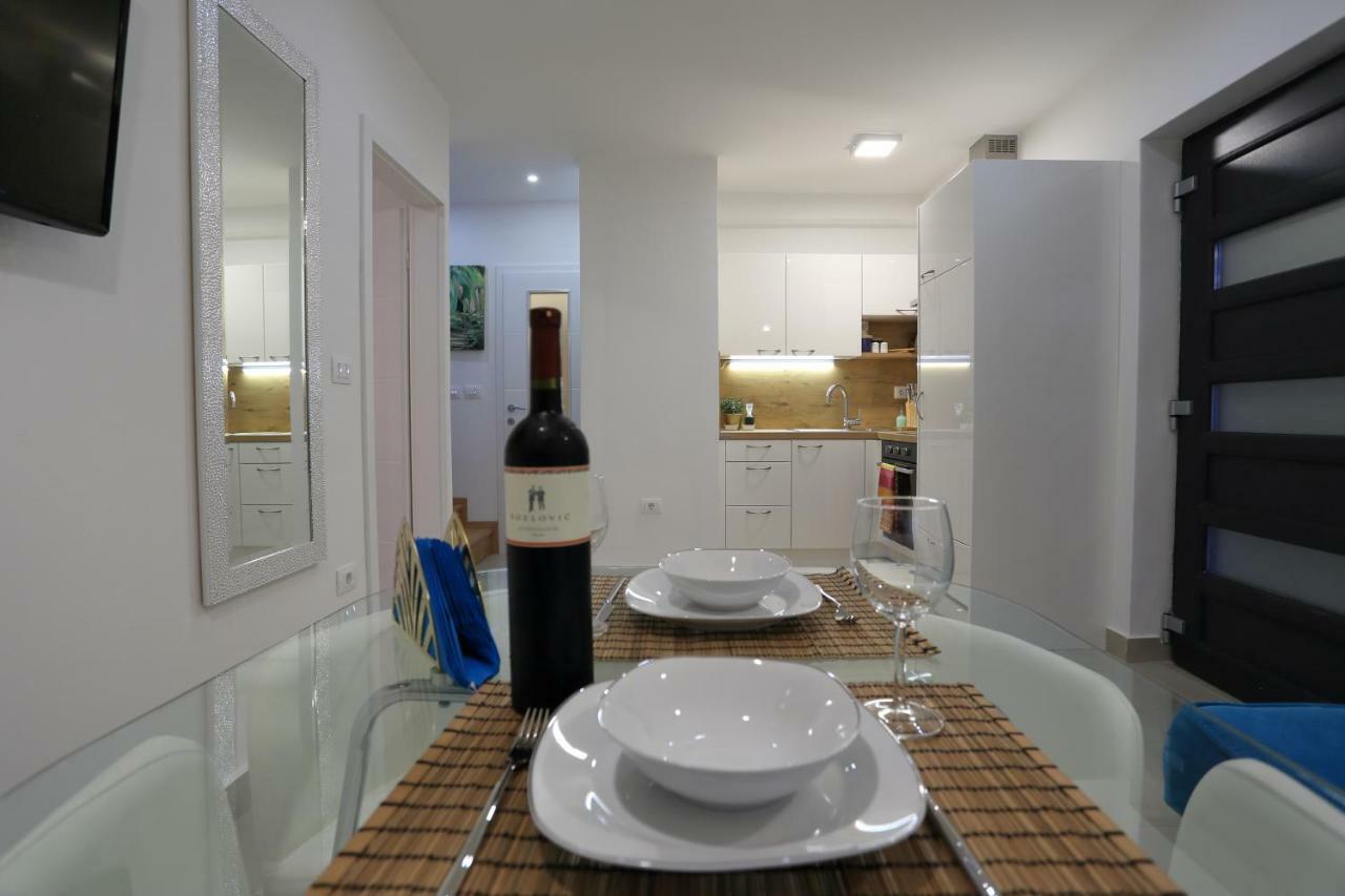 Apartments Bonvenon2Pula Luaran gambar