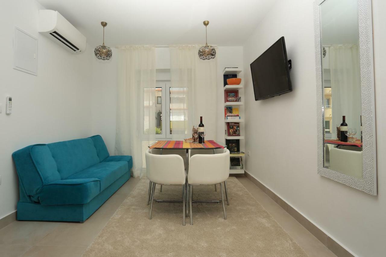Apartments Bonvenon2Pula Luaran gambar