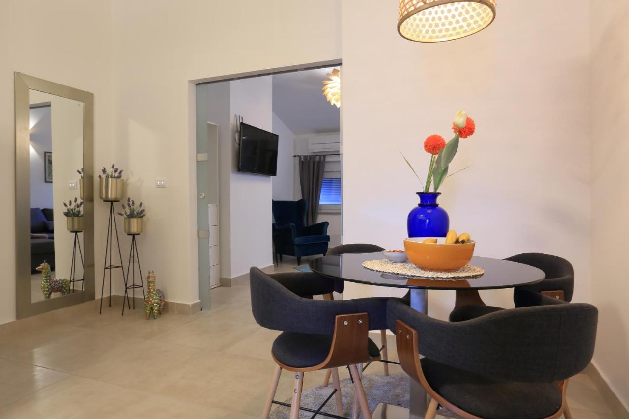 Apartments Bonvenon2Pula Luaran gambar